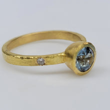 Load image into Gallery viewer, Sold* Modern Sky Blue Montana Sapphire Diamonds 18K Yellow Gold Bezel Ring